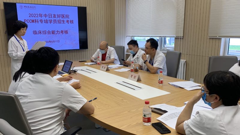 线下课程则具有以下特点：